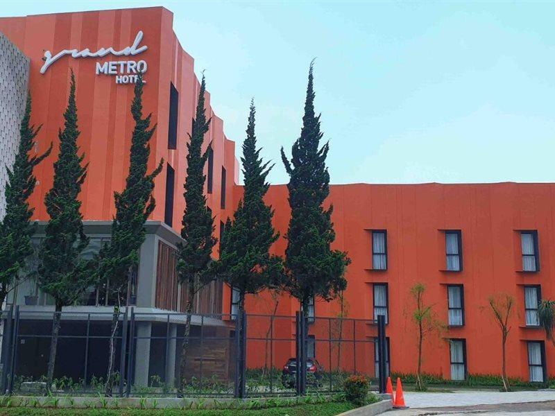 Hotel Grand Metro Puncak Cibodas Exterior foto